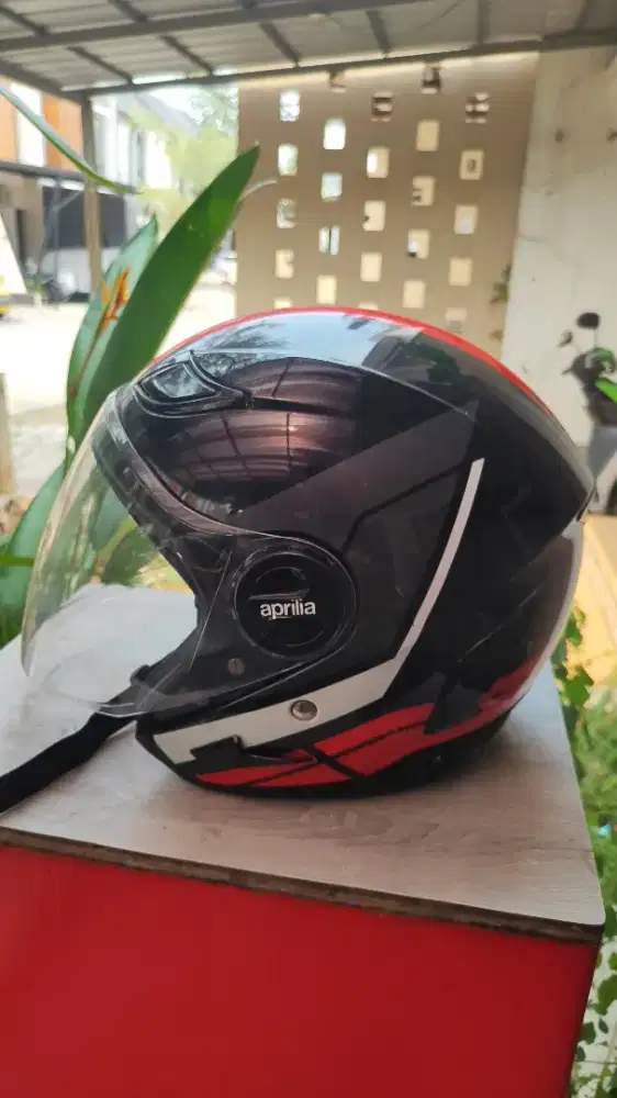 Helm Aprilia Half Face
