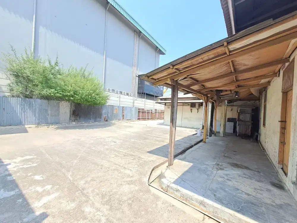 Dijual tanah ex workshop Garmen. Di Plumpang Semper. Jakarta Utara.