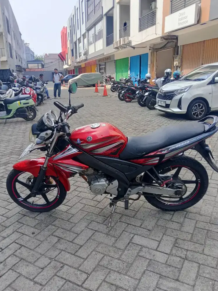 Dijual Vixion 2012