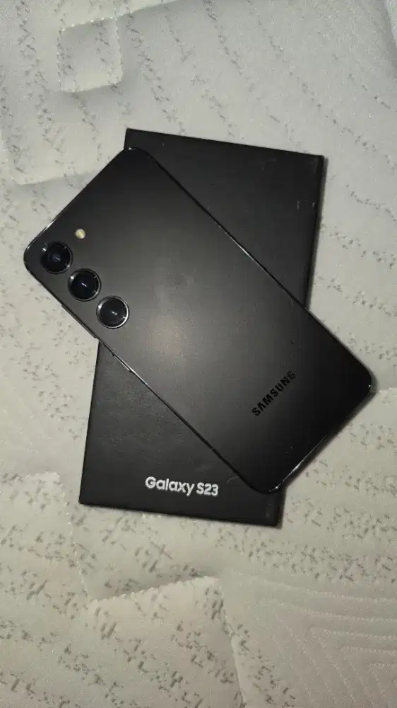 Samsung S23 Basic Black