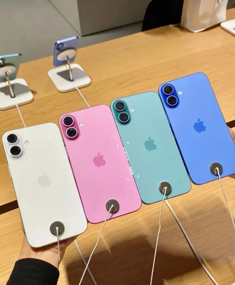 KREDIT IPHONE 17 256GB TANPA DP BUNGA P%