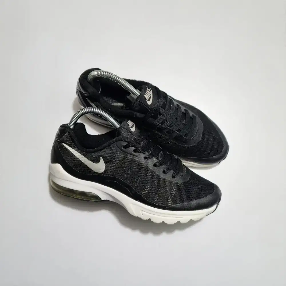 Nike Airmax Invigor (Black White) Original Second Size 38/24cm