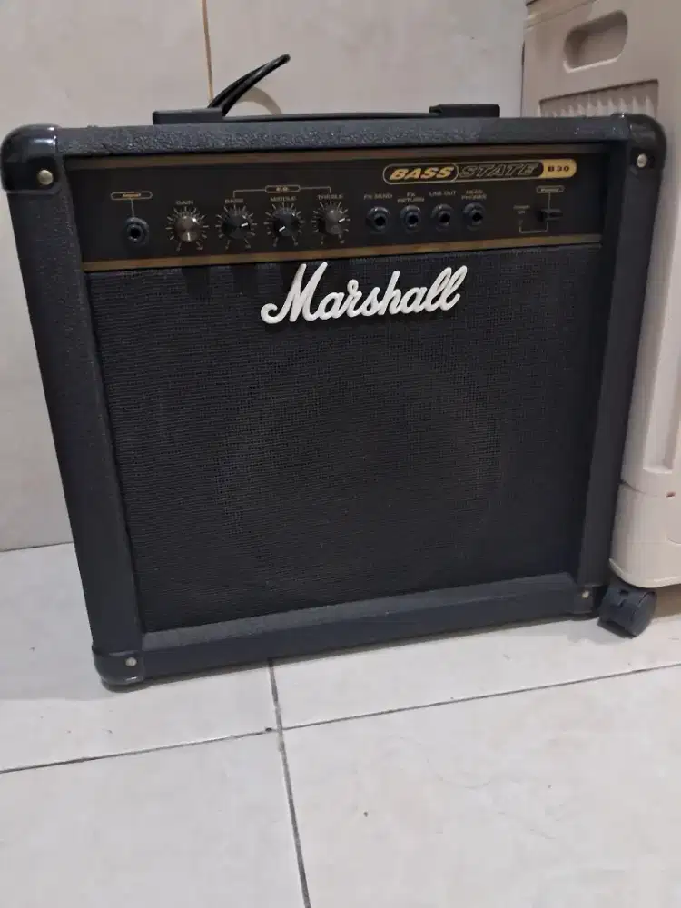 ampli bass Marshall bass state B30 made in england