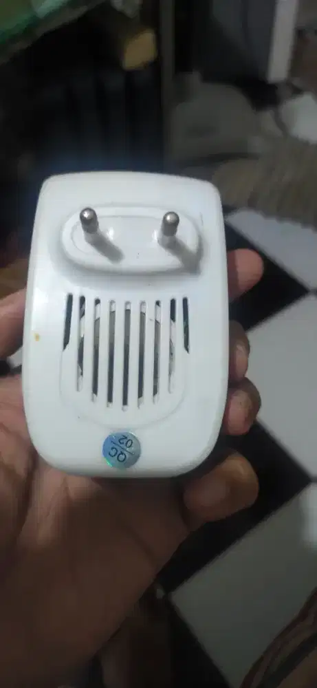 Pest Reject pengusir tikus dan serangga