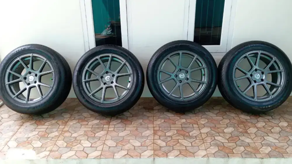 VELG HRE TIPE FF01 R17+BAN GOODYEAR
