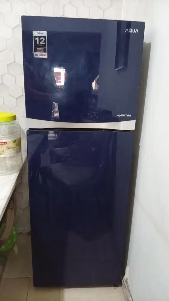 Kulkas (second) Aqua Inverter Navy Black 2 pintu