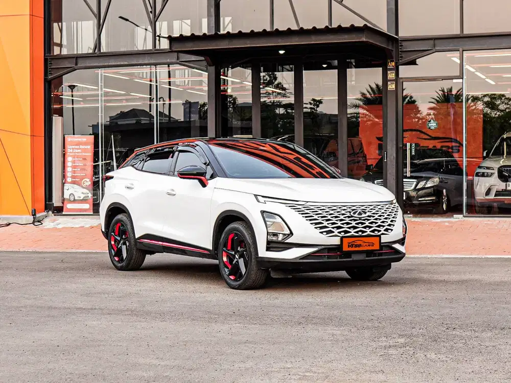 Chery Omoda 5 RZ Luxury sunroof 2023 pemakaian 2024 putih matic