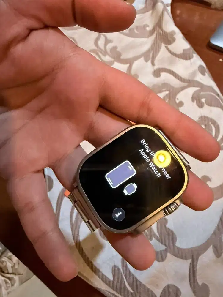 APPLE WATCH ULTRA 1 — dijual , best kondisi