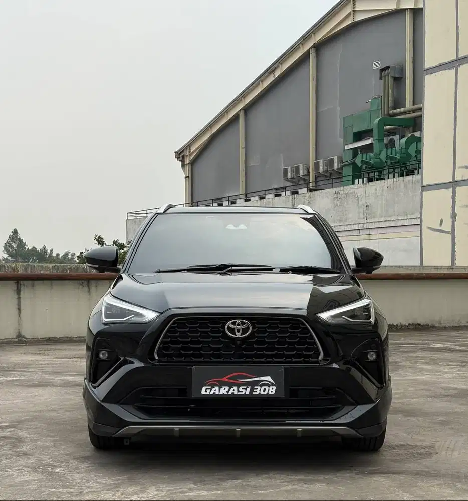 Toyota Yaris Cross 1.5 S GR Hybrid TSS CVT 2023 Hitam