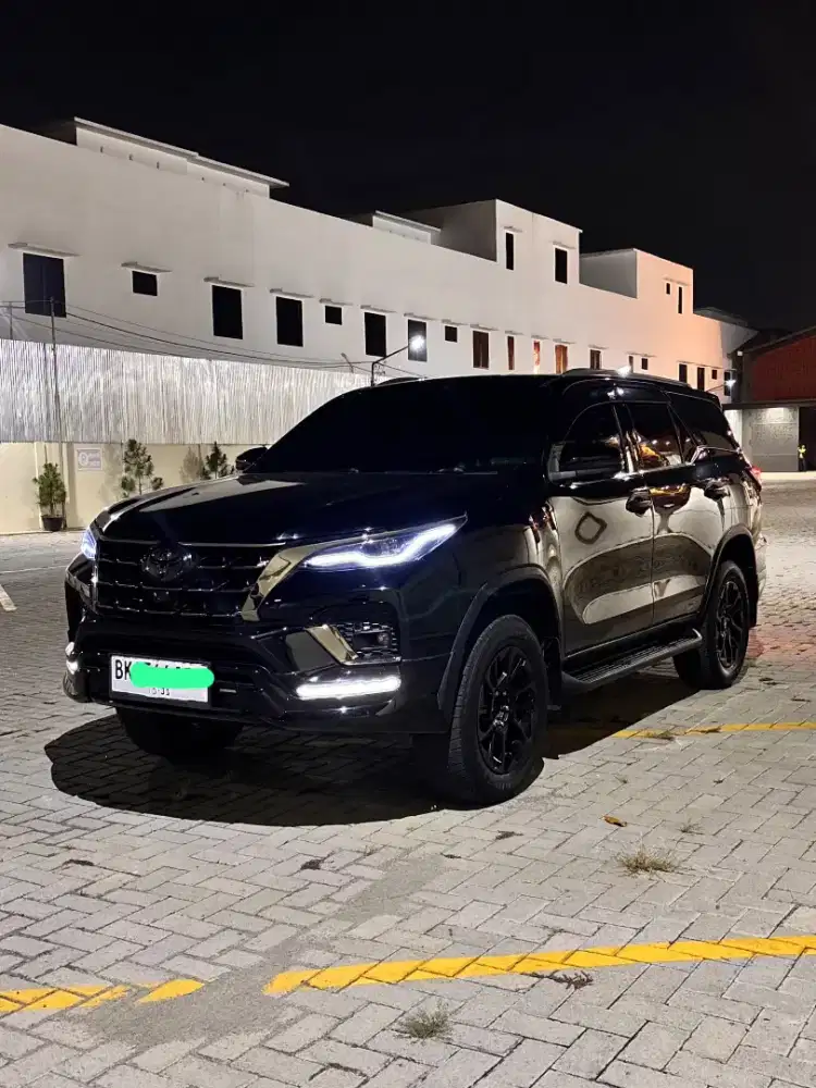 Toyota Fortuner VRZ 2.8 GR Sport 2022 AT