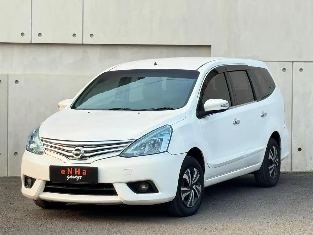 Dp 9 Jt.. Nissan Grand Livina XV Hws 1.5 M/T 2018.. eNHa garage SMG...