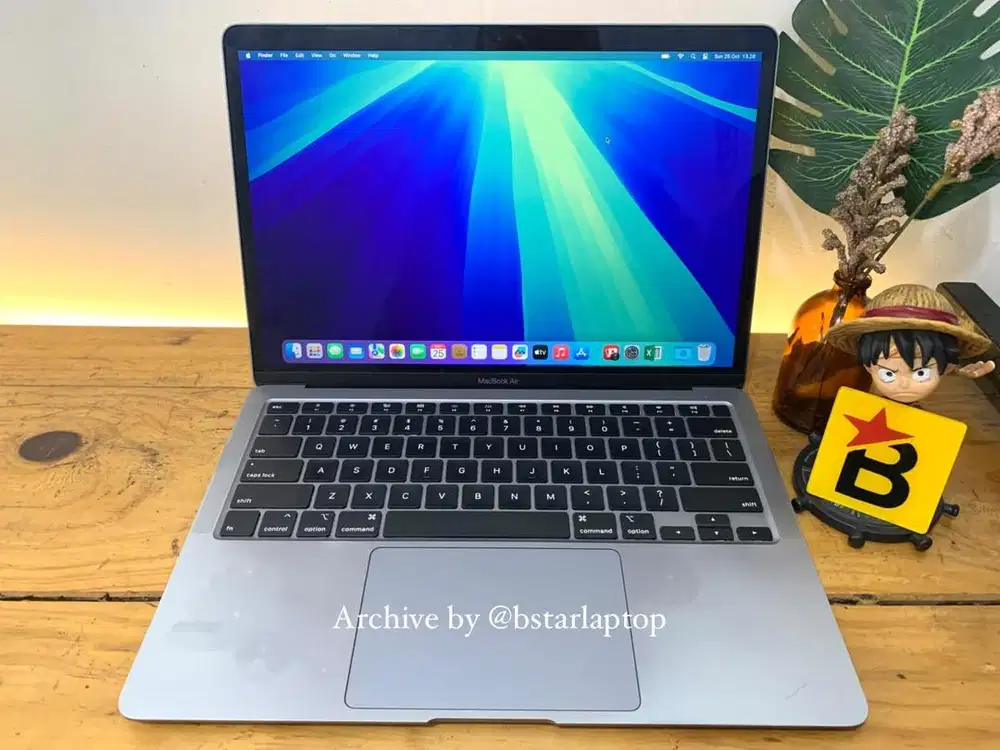 Macbook Air Retina 13 inch 2020 Core i3 RAM 8 / 256 SSD Touch ID