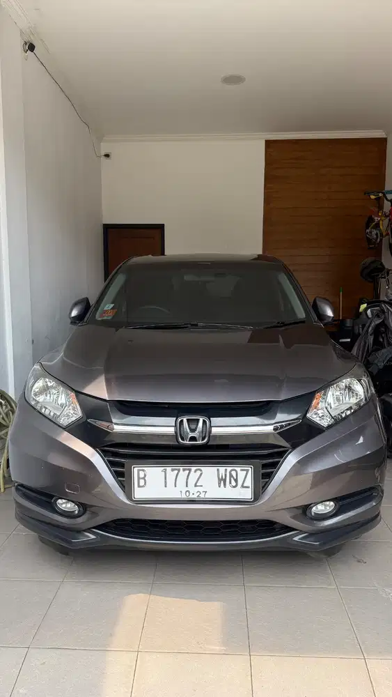 DIJUAL  HRV 1.5 METALIC GREY 2017