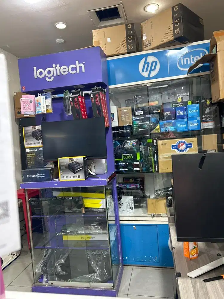 marketing komputer  berpengalaman