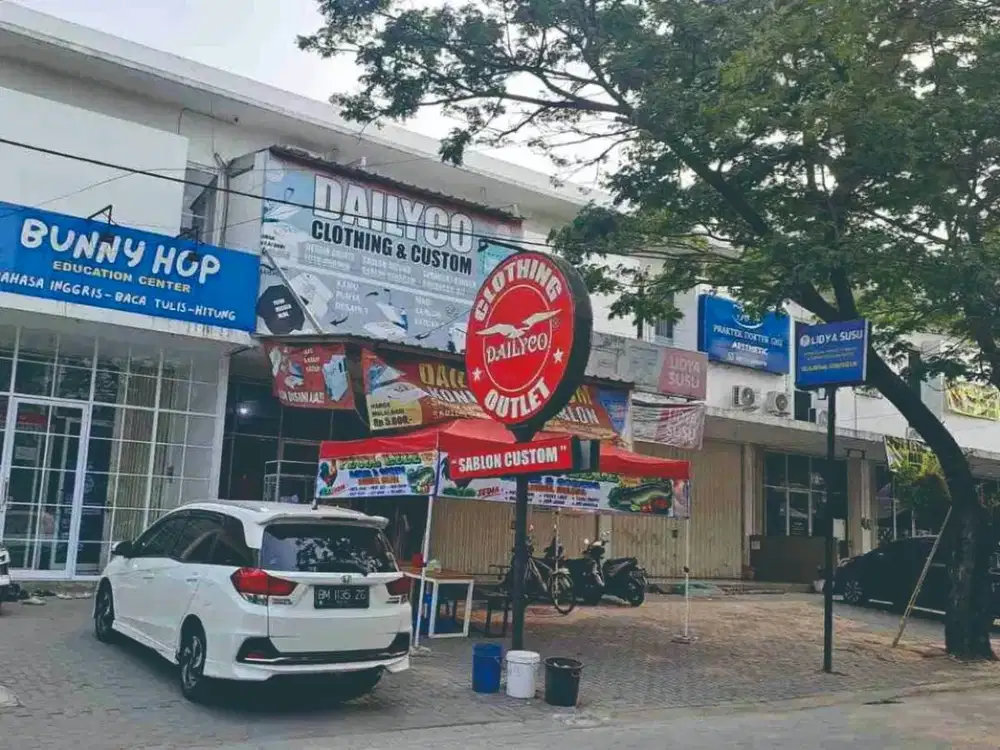 Di Jual Ruko (Rumah Toko) Portobello Talaga Bestari Rame Penduduk