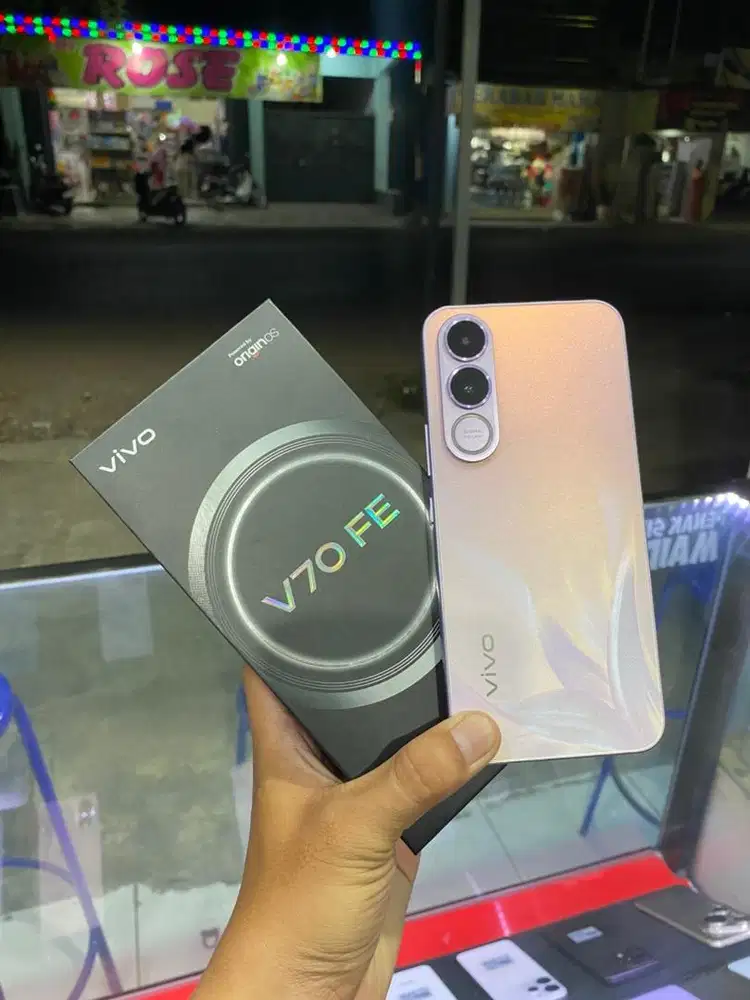 Vivo V70 FE 12/256gb Second Lengkap Normal