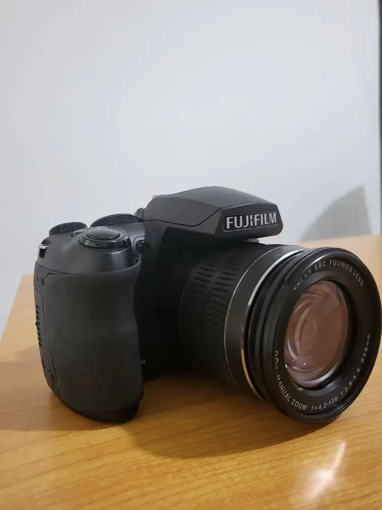 Fujifilm Finepix HS25EXR Full Set + Box dan Bonus