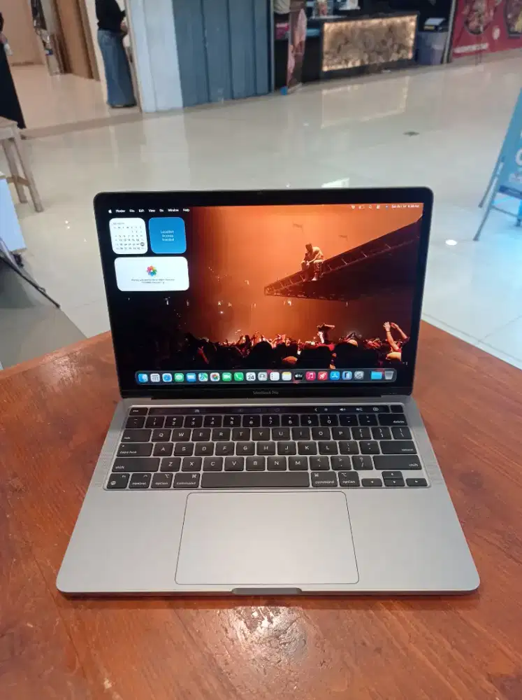 Macbook Pro 13 inch ,M1 2020 Touchbar