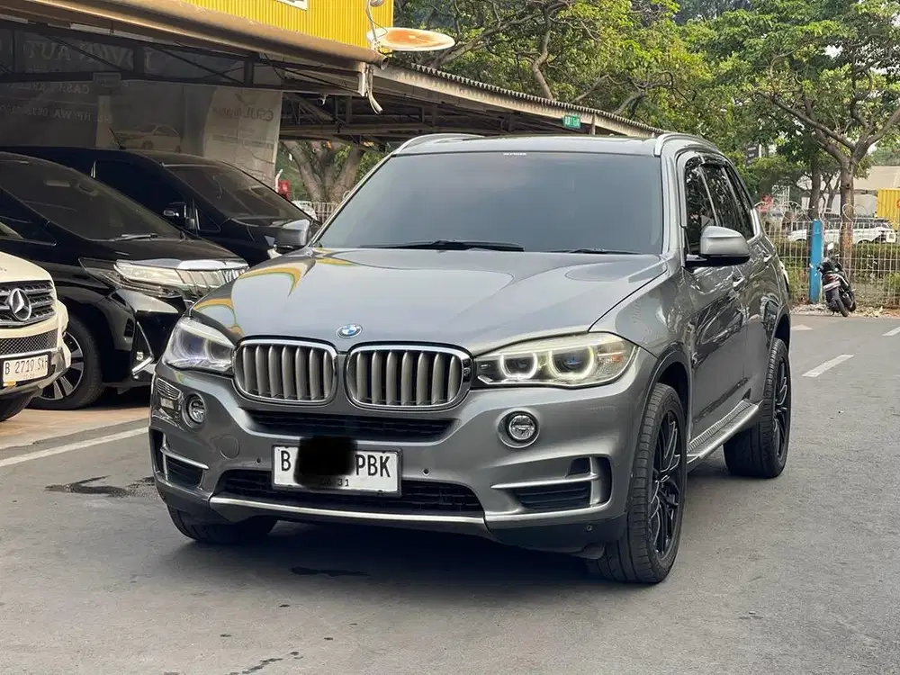 DIJUAL CEPAT MOBIL BMW X5 XDRIVE35i AT 2016 GREY