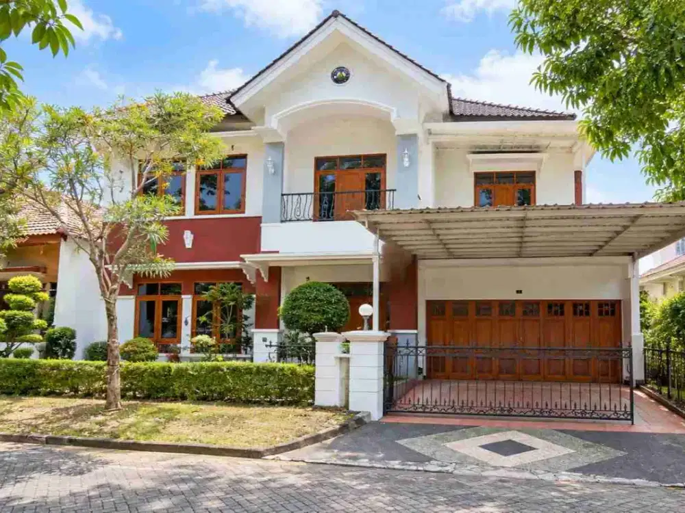 Rumah Mewah Graha Estetika Dekat UNDIP Tembalang