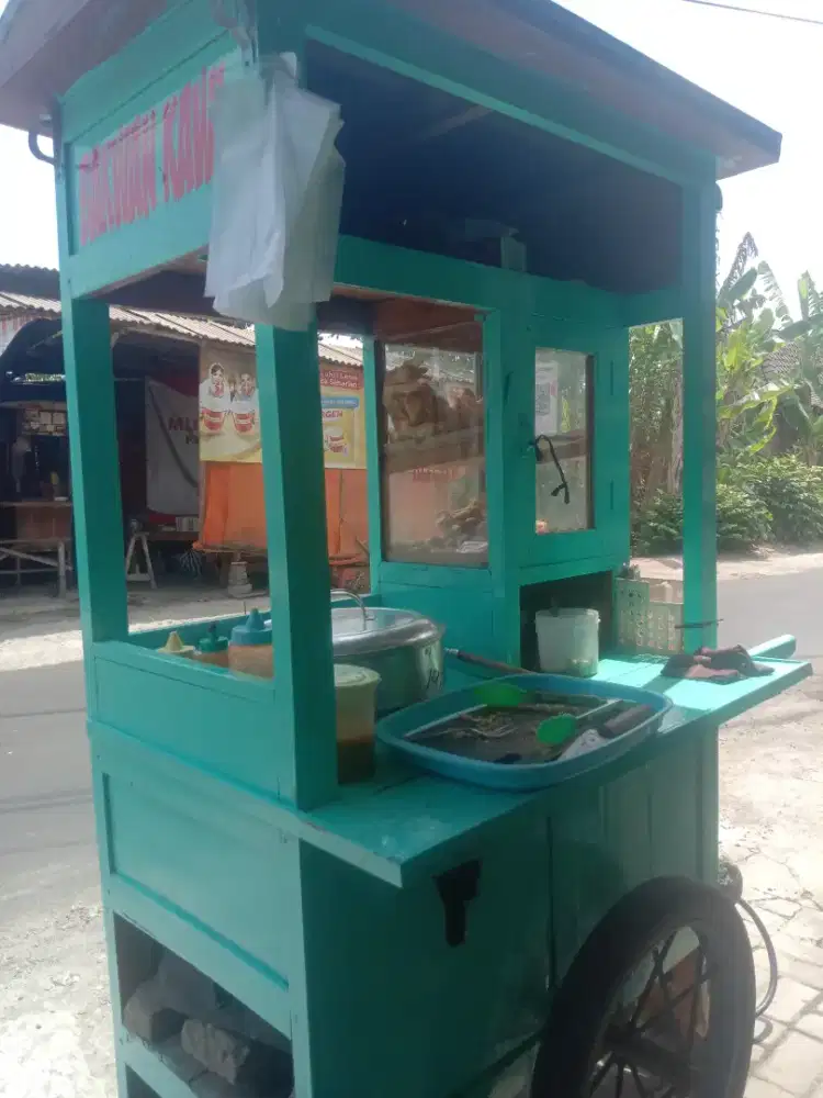 Lowongan pekerjaan bakwan kawi