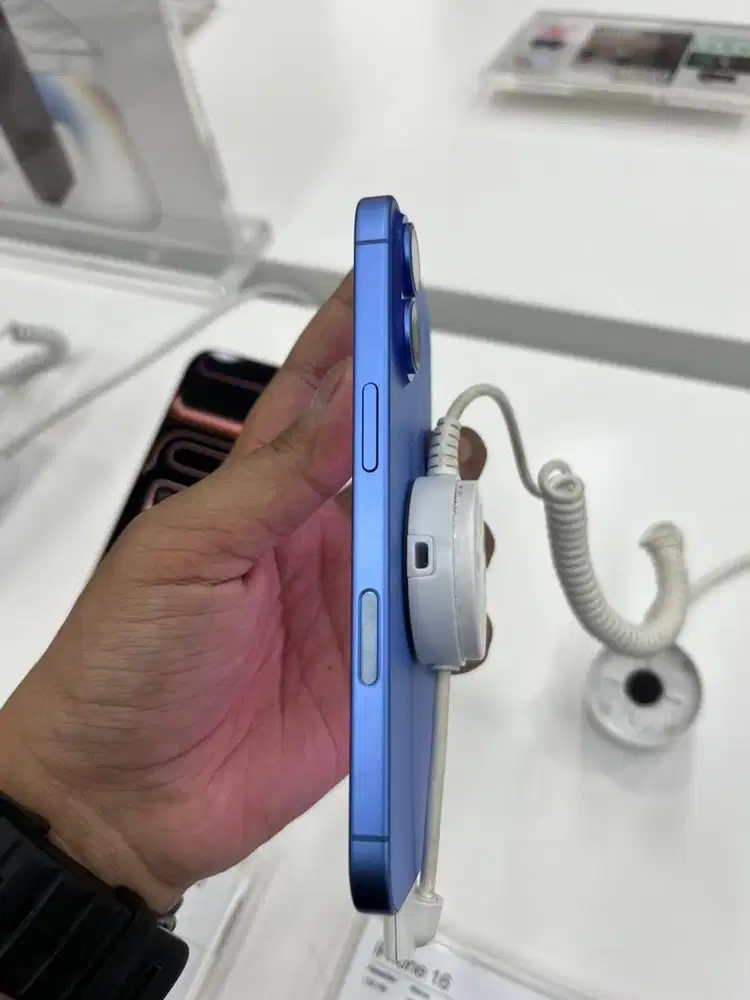 Iphone 16 128Gb