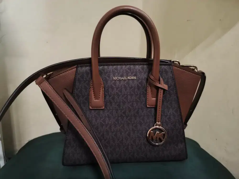 Michael Kors Avril Small Top Zip Satchel