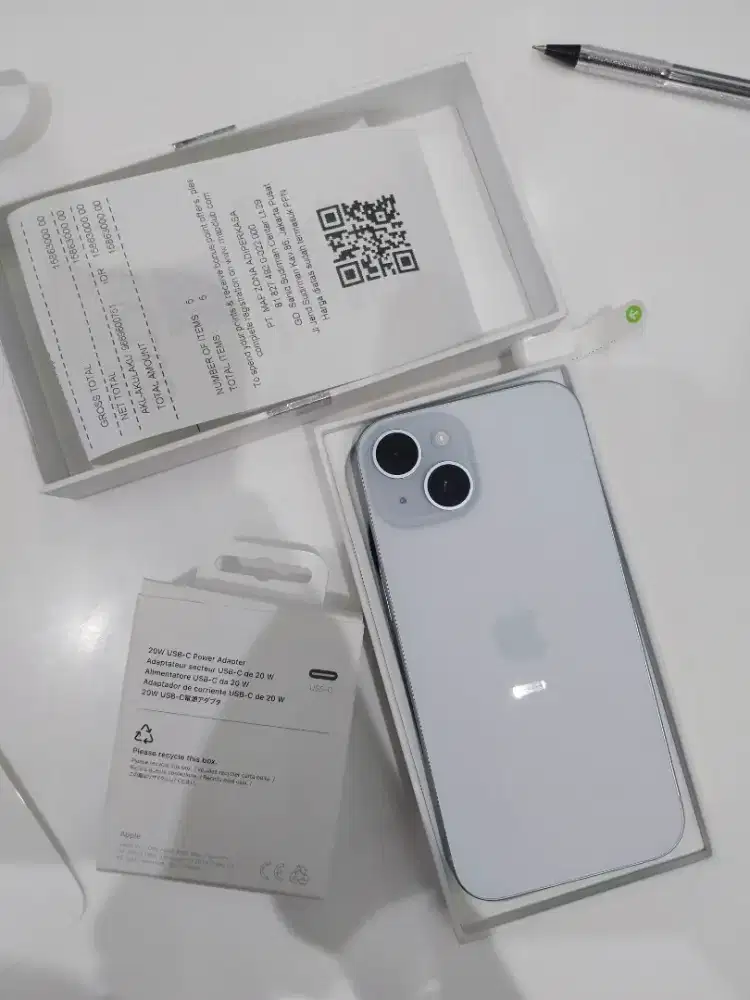 Promo cicilan iPhone 15 128gb