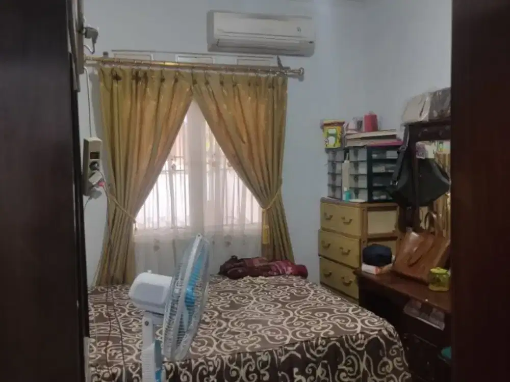 Rumah 2 Lantai di Pondok Surya Karang Tengah Luas 102 Meter