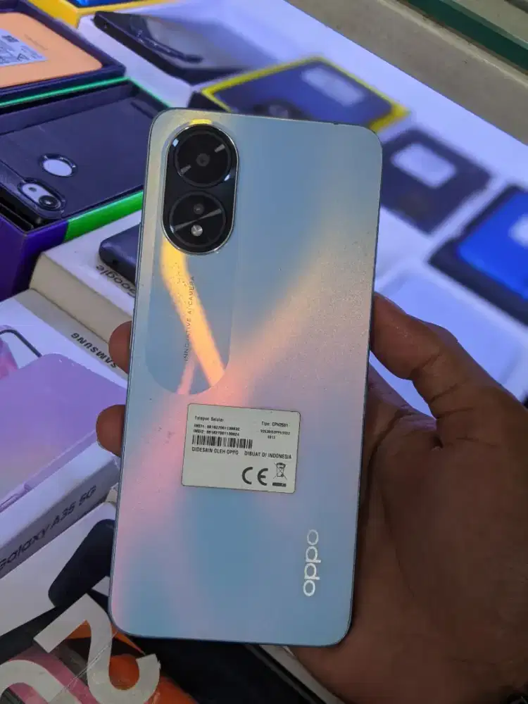 Oppo A18 Ram 4/ 128GB Masih Bawaan lengkap kotak cas
