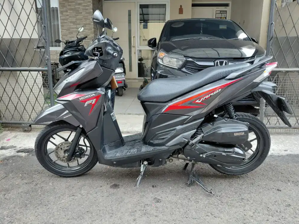 Honda Vario 125 LED CBS 2015 (Low KM)