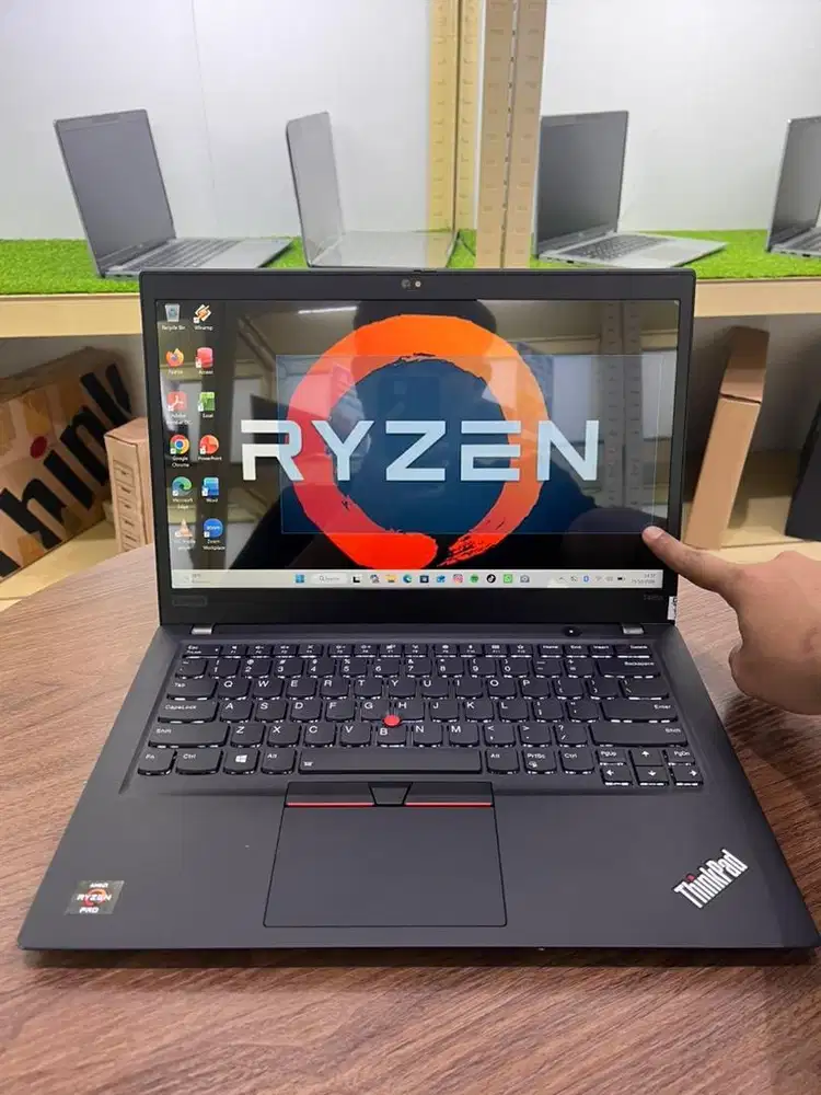 Laptop Lenovo T495s amdryzen 7 3700u Ram 16GB SSD 256GB Touchscreen