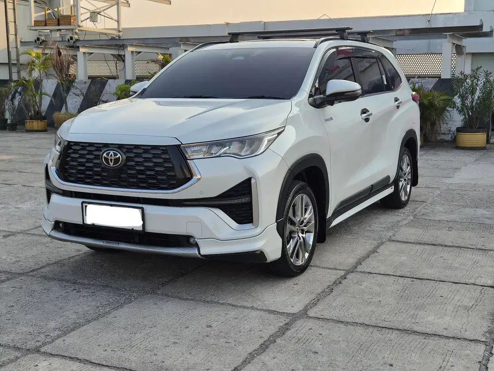 Kijang Innova Zenix Q HV Modelista 2025