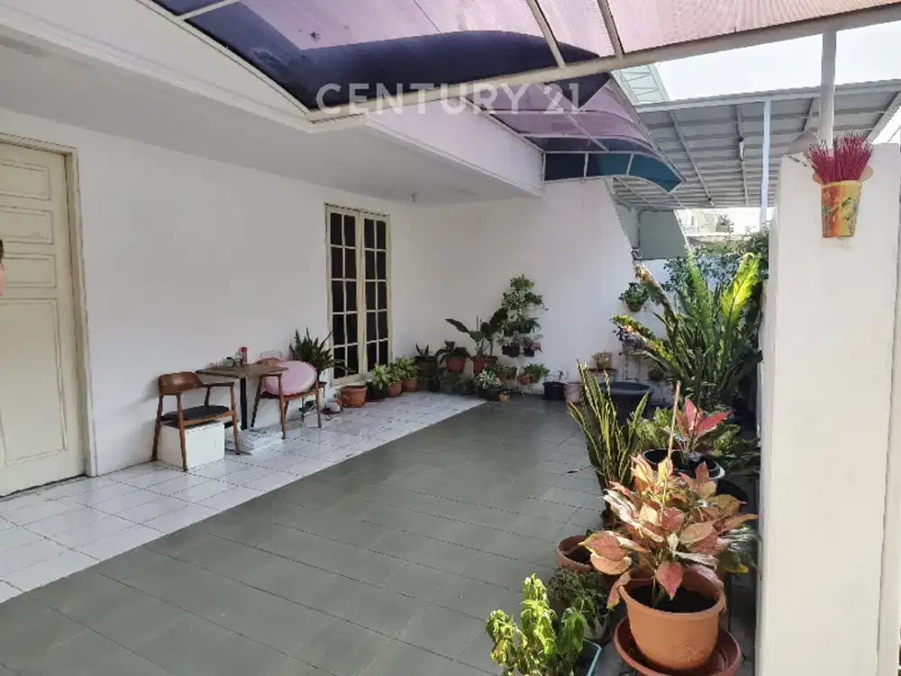 Rumah 2 Lantai Muara Karang Row Jalan Lebar