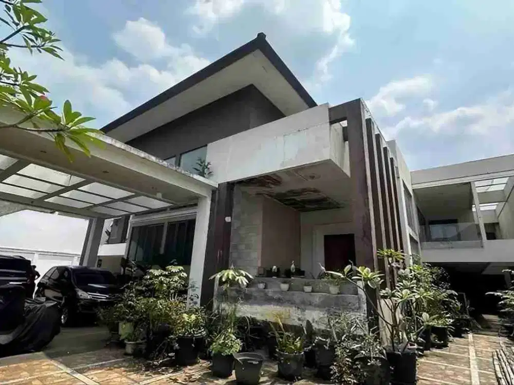 Rumah di Gunuk Raya, Pejaten Timur, Ps. Minggu, Jakarta Selatan