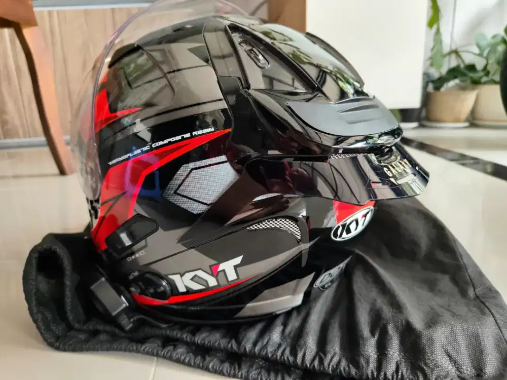 KYT Galaxy Flat R Assymetry Size XL Like New Fullset