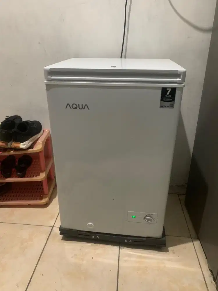 Di jual cepat frezer baru beli di jual bu