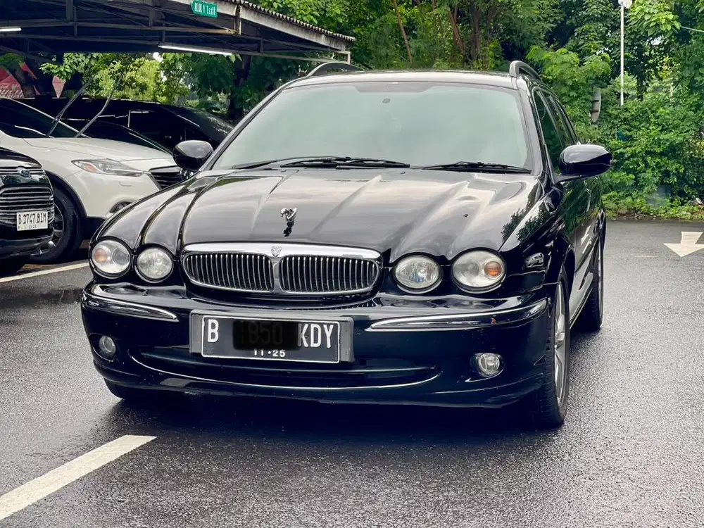 DIJUAL CEPAT MOBIL JAGUAR X-TYPE ESTATE 2007
