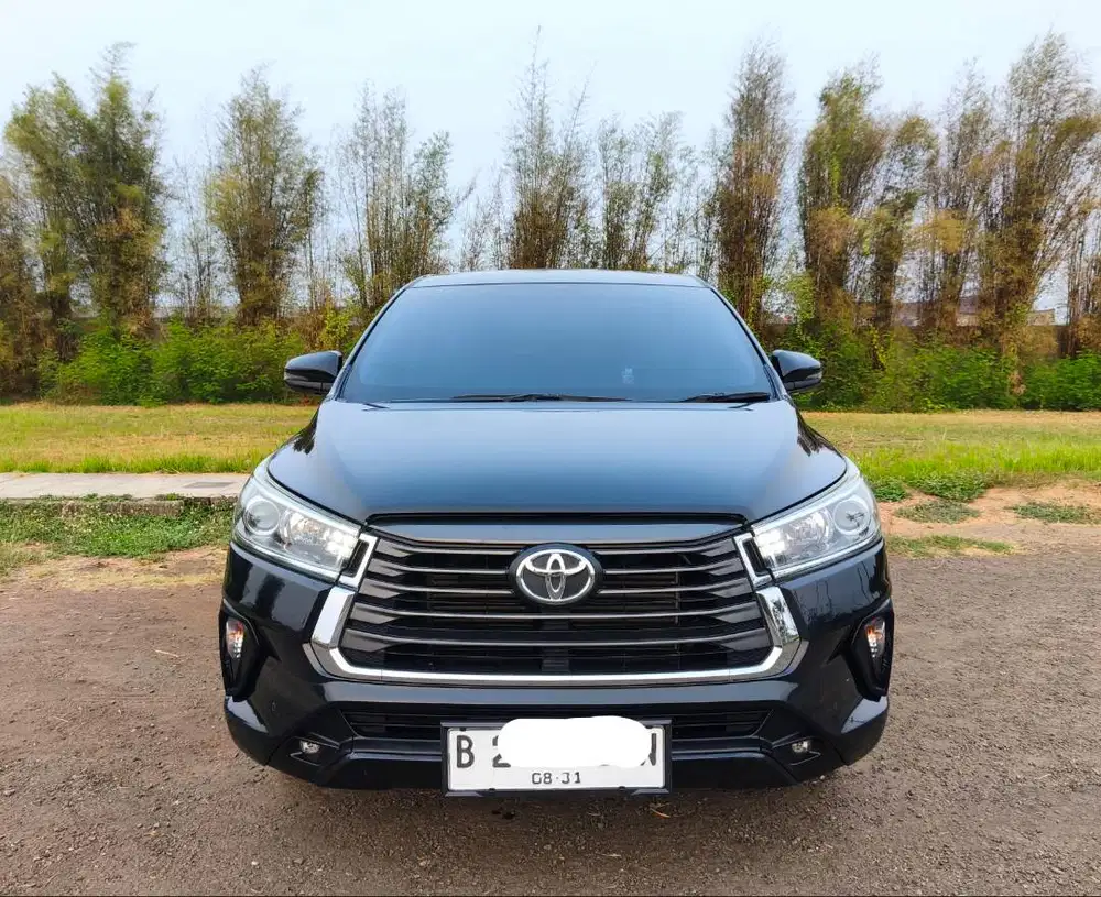 Toyota Innova Reborn 2.4 V Diesel AT 2021 2022 New Hitam Rwtan Pribadi
