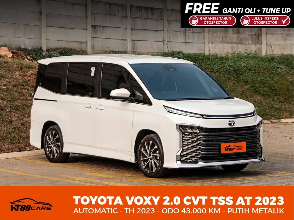 Toyota Voxy 2.0 CVT TSS 2023 putih matic