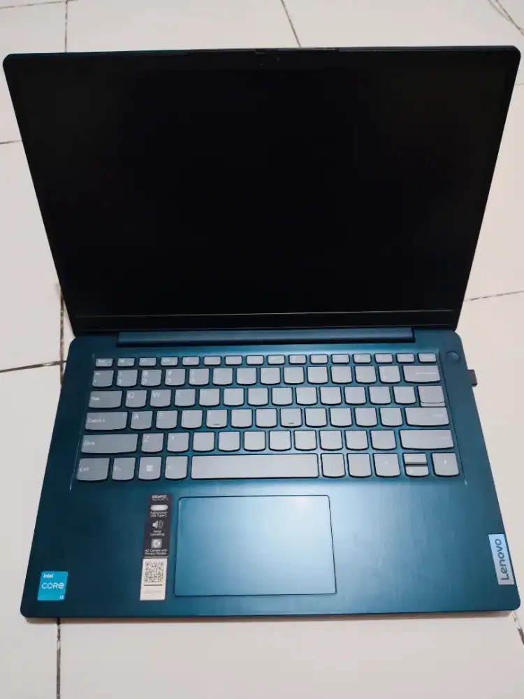 Laptop Lenovo IdeaPad Slim 3 i3 Intel core 14 inch