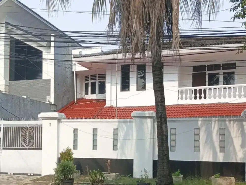 DIJUAL RUMAH MEWAH & STRATEGIS JALAN RAYA UTAMA TEBET JAKARTA SELATAN