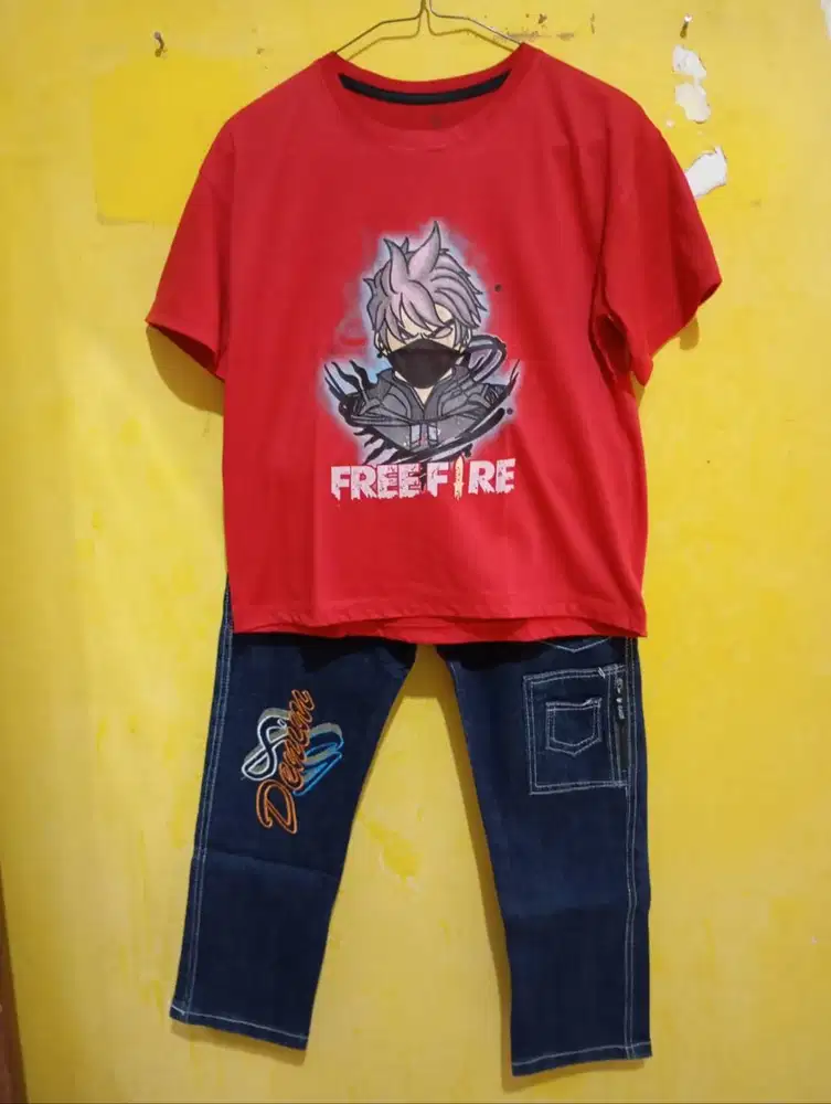 Setelan Kaos Anak Lengan Pendek Merah Motif Free Fire & Celana Panjang