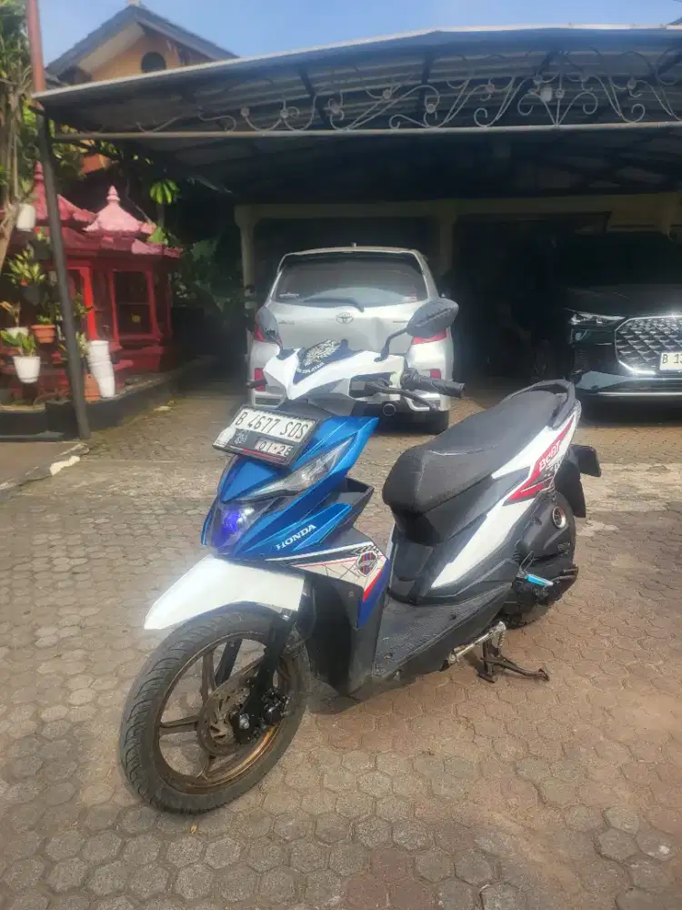 Honda Beat Eco 2018 Biru Putih