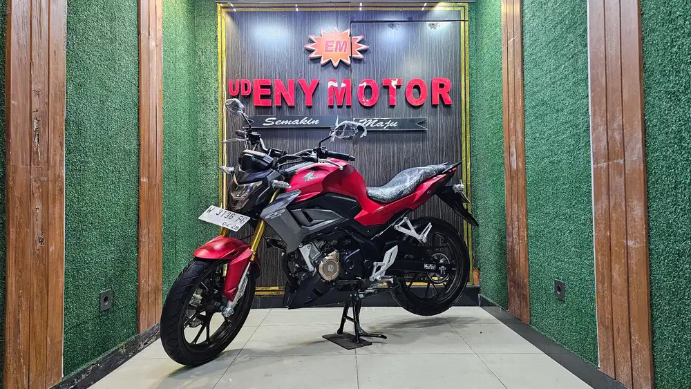ENY MOTOR - DP MULAI 3JT HONDA ALL NEW CB150R STREETFIRE TH 2023