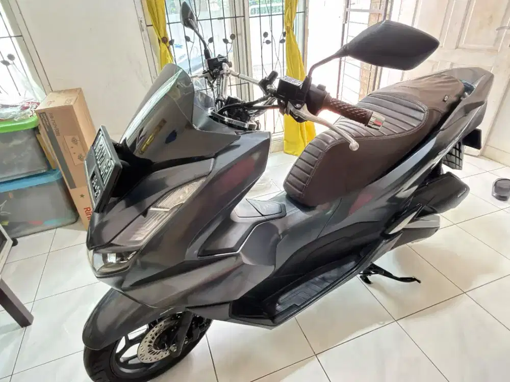 Honda PCX 160 CBS ISS Tahun 2022
