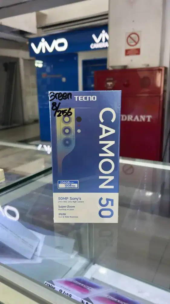 Camon 50 8/256 green New bnib
