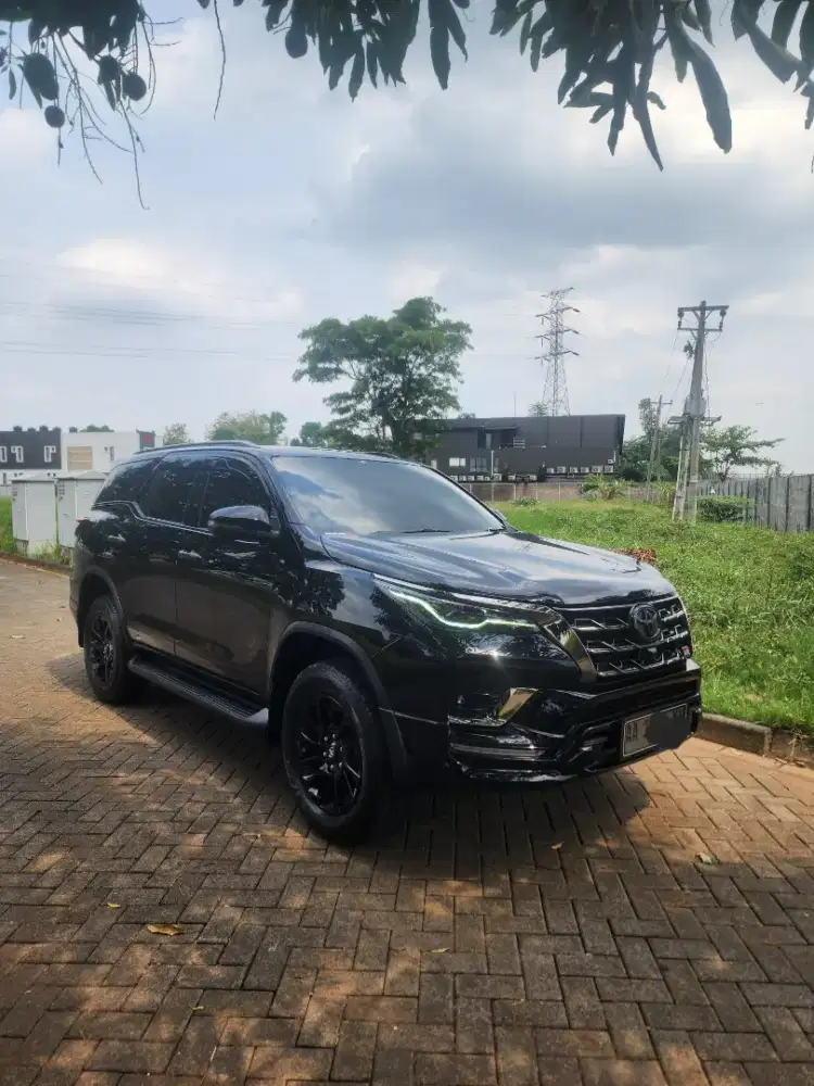 Fortune Hitam VRZ GR 2022 Istimewa