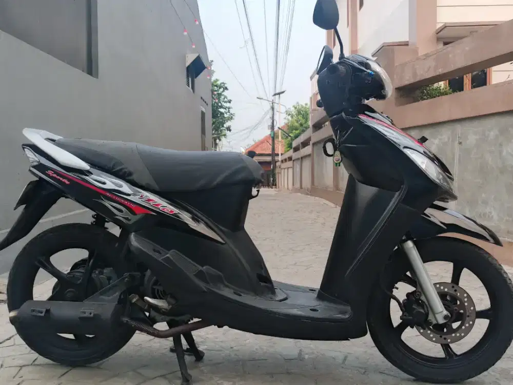 Yamaha Mio smail 2011 stater tokcer halus mulus terawat