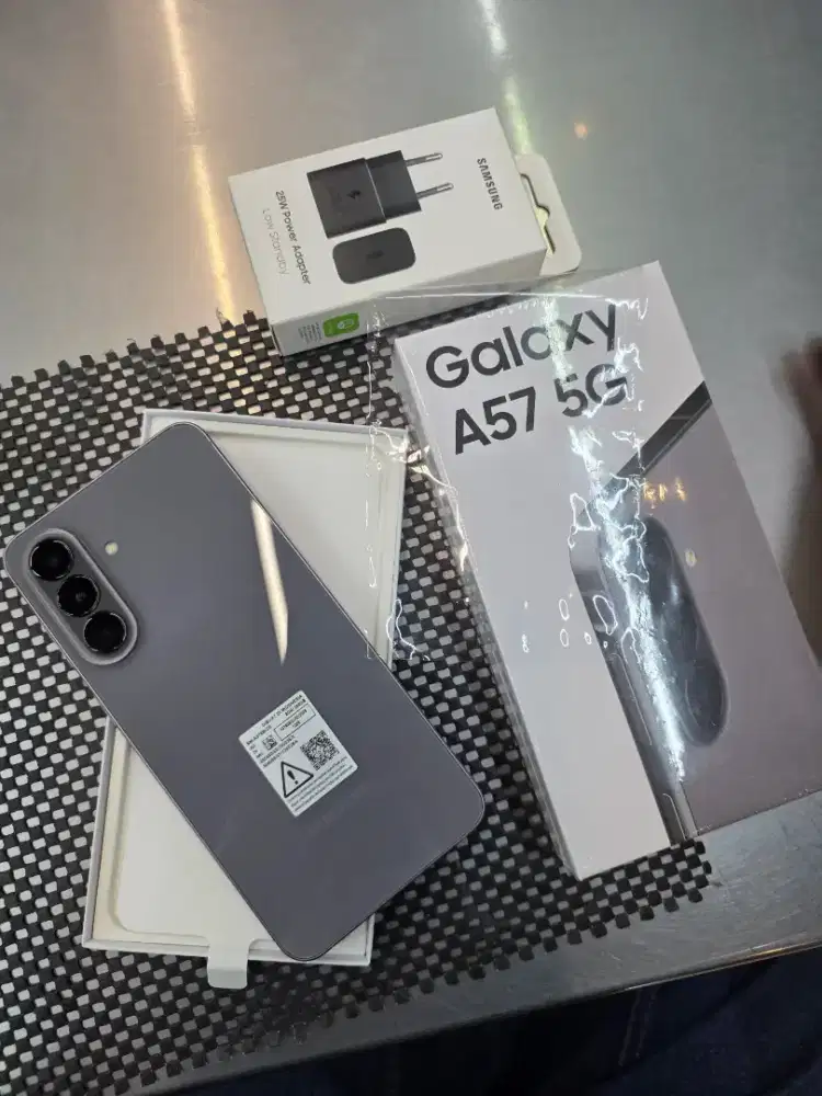SAMSUNG A57 12/256 anyar gres garansi 1th bisa cicilan 0% banyak bonus
